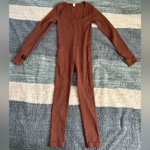 Woman’s Mooslover brown ribbed yoga jumpsuit